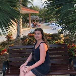 Meet your Posher, Jenna